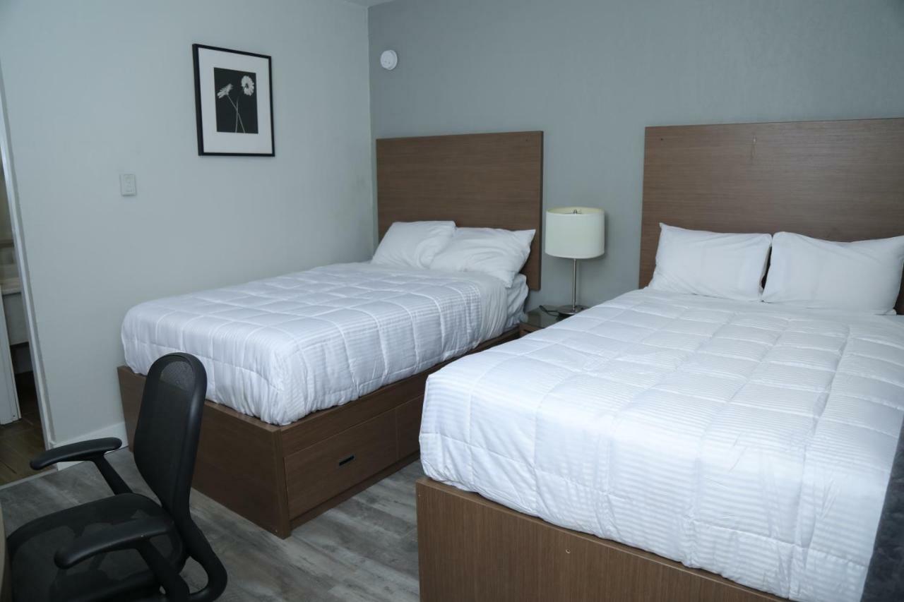 Fraser Inn Prince George Bagian luar foto